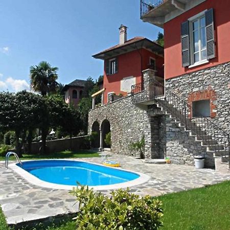 Domus Cusiana Complesso Vista Lago E Piscina Miasino Luaran gambar