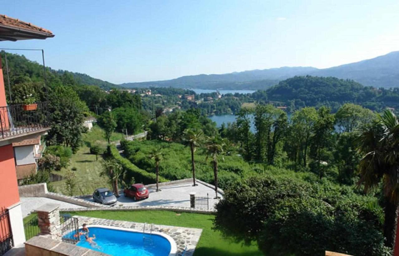 Domus Cusiana Complesso Vista Lago E Piscina Miasino Luaran gambar