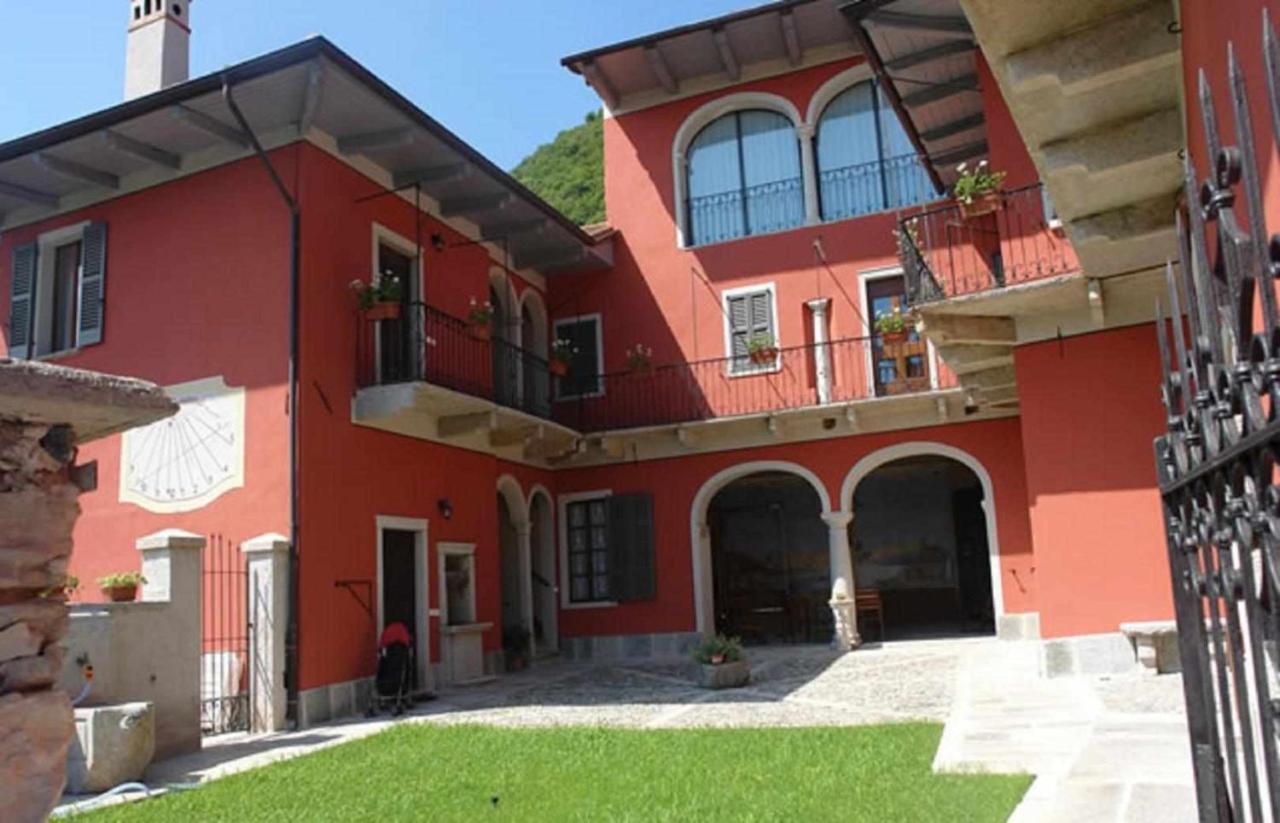 Domus Cusiana Complesso Vista Lago E Piscina Miasino Luaran gambar