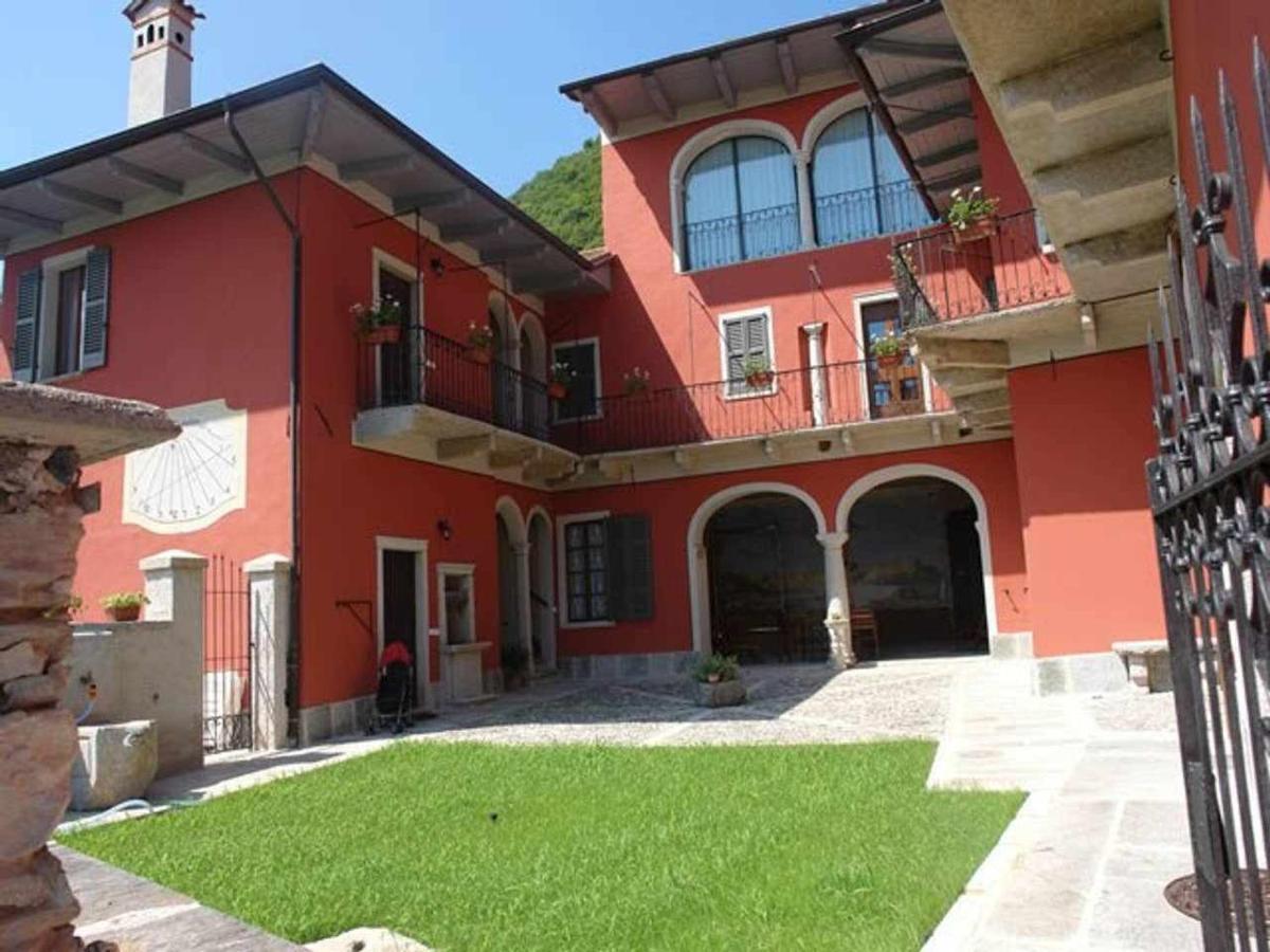 Domus Cusiana Complesso Vista Lago E Piscina Miasino Luaran gambar